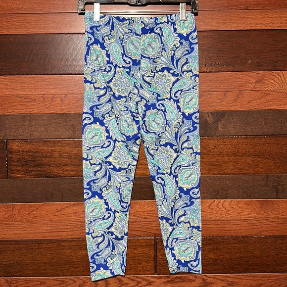 French Laundry Stretchy Blue and Green Paisley Print Leggings - Picture 6 of 7